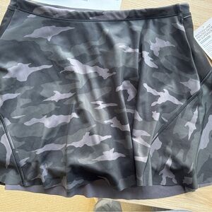 Athleta Match Point tennis/golf skort. NWT.